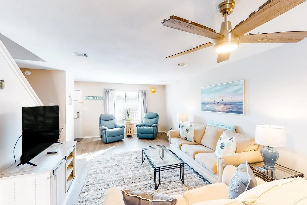 Apartment Sandprints D2 Destin