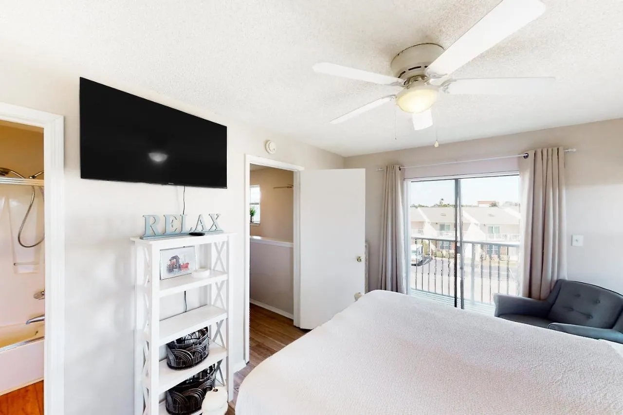 Sandprints D2 Destin Apartment